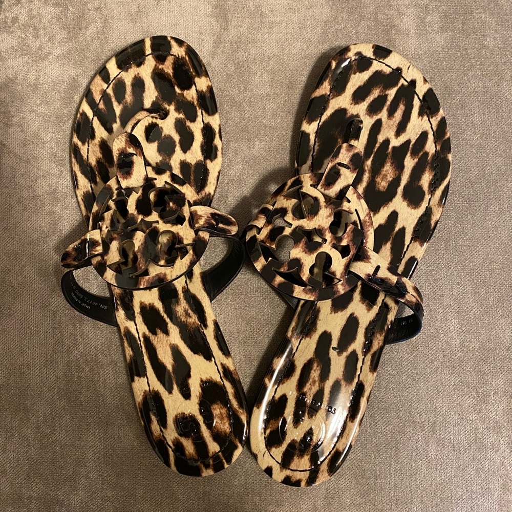 Tory Burch Miller Flip Flop Size 9